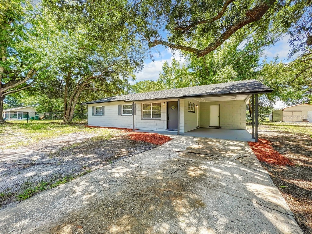 2220 Virginia Avenue Eustis FL 32726 S5086760 image1