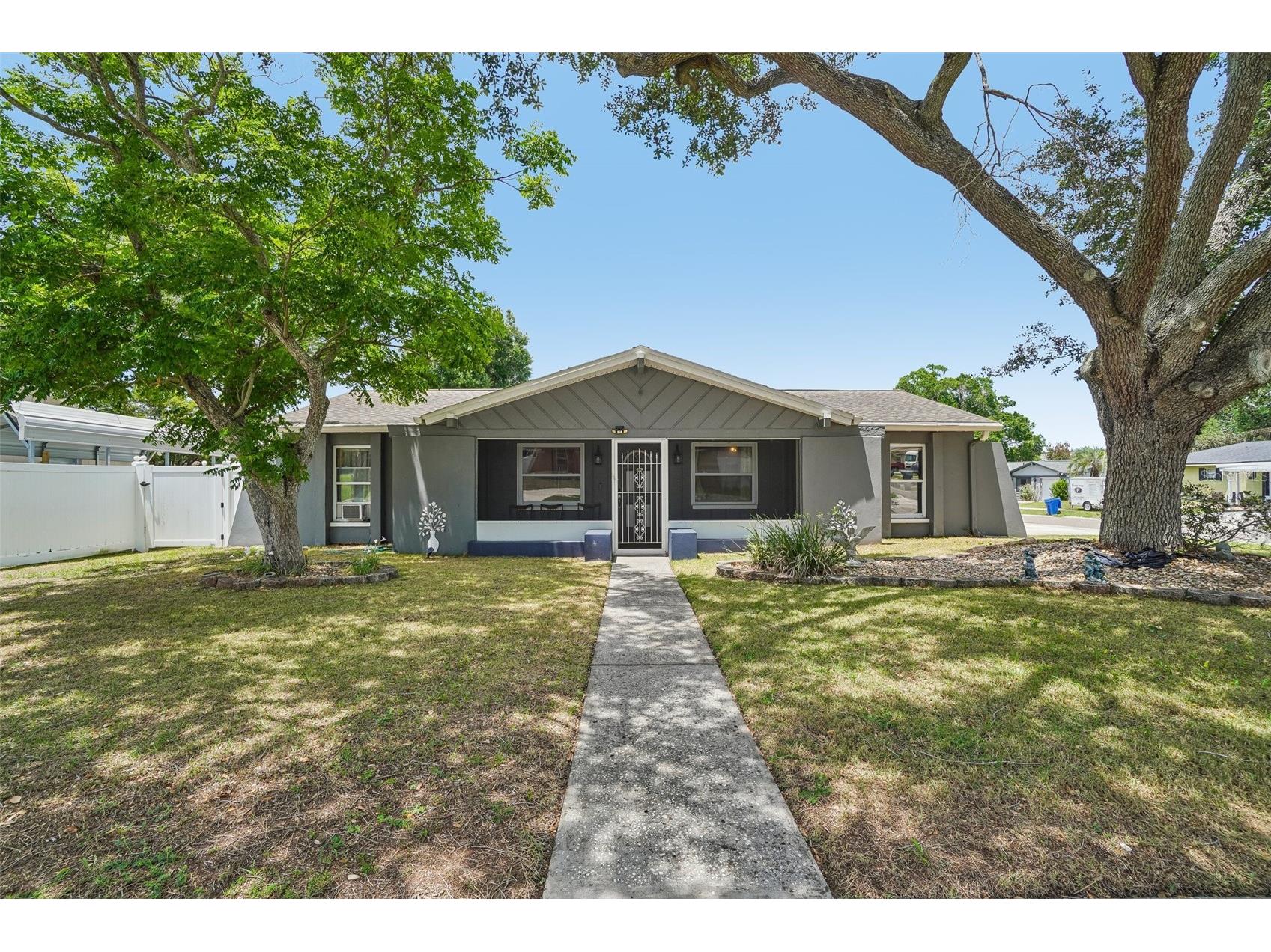 2220 Whitney Place Valrico FL 33594 TB8509356 image1