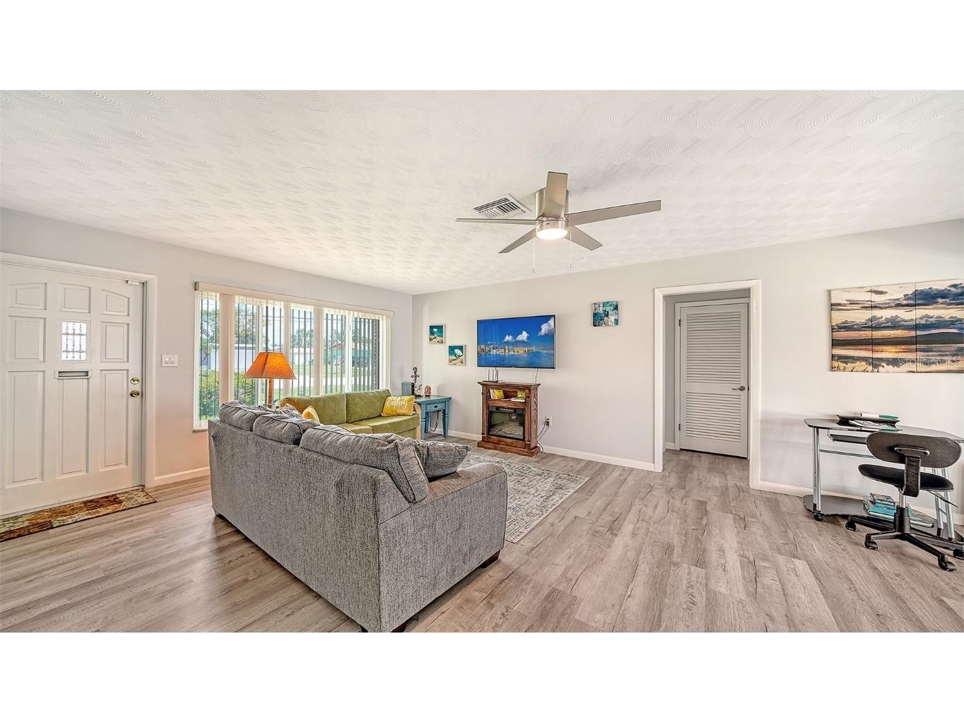 22201 Olean Boulevard Port Charlotte FL 33952 A4644101 image5