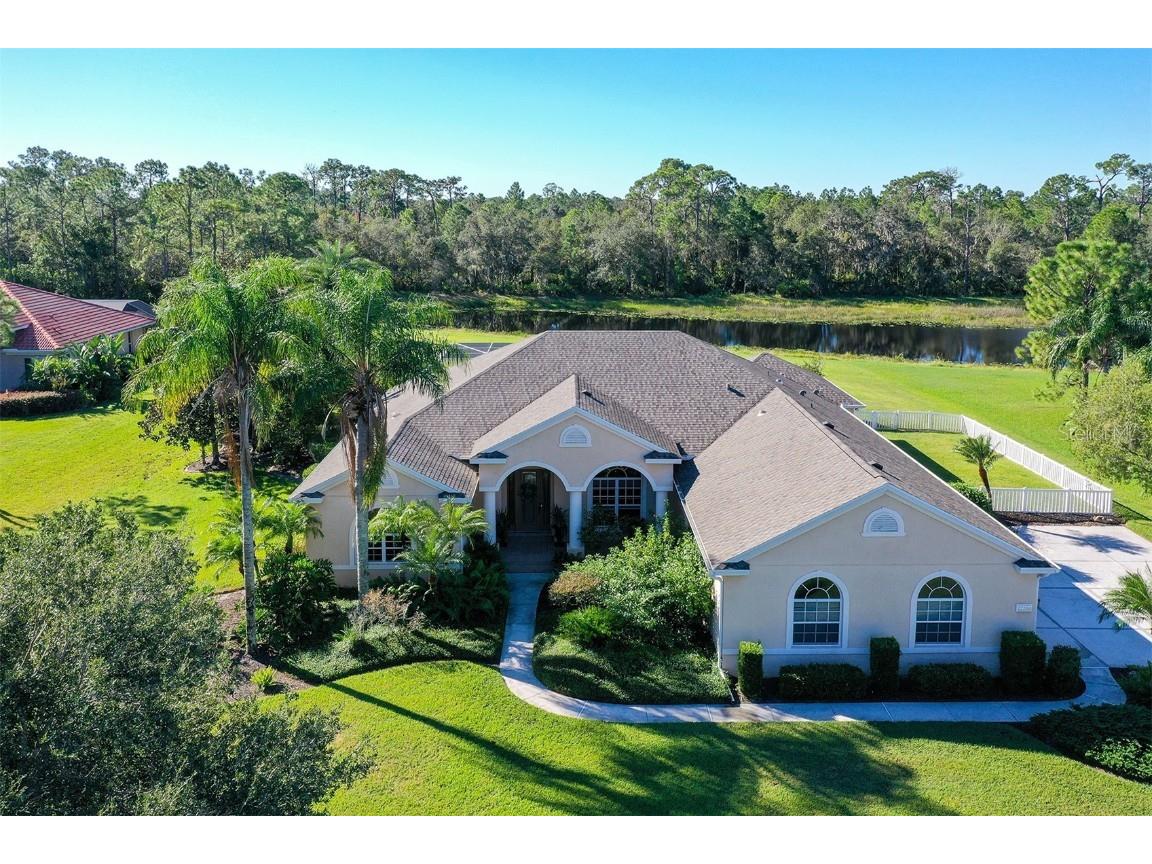 22204 Deer Pointe Crossing Bradenton FL 34202 A4593080 image1