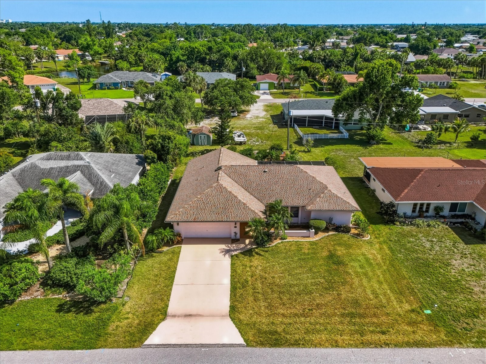 22207 Lancaster Avenue Port Charlotte FL 33952 C7525997 image41
