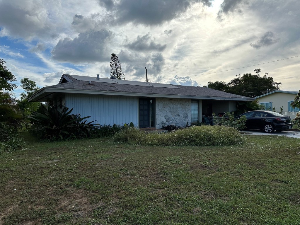 22209 Breezeswept Avenue Port Charlotte FL 33952 A4594778 image1