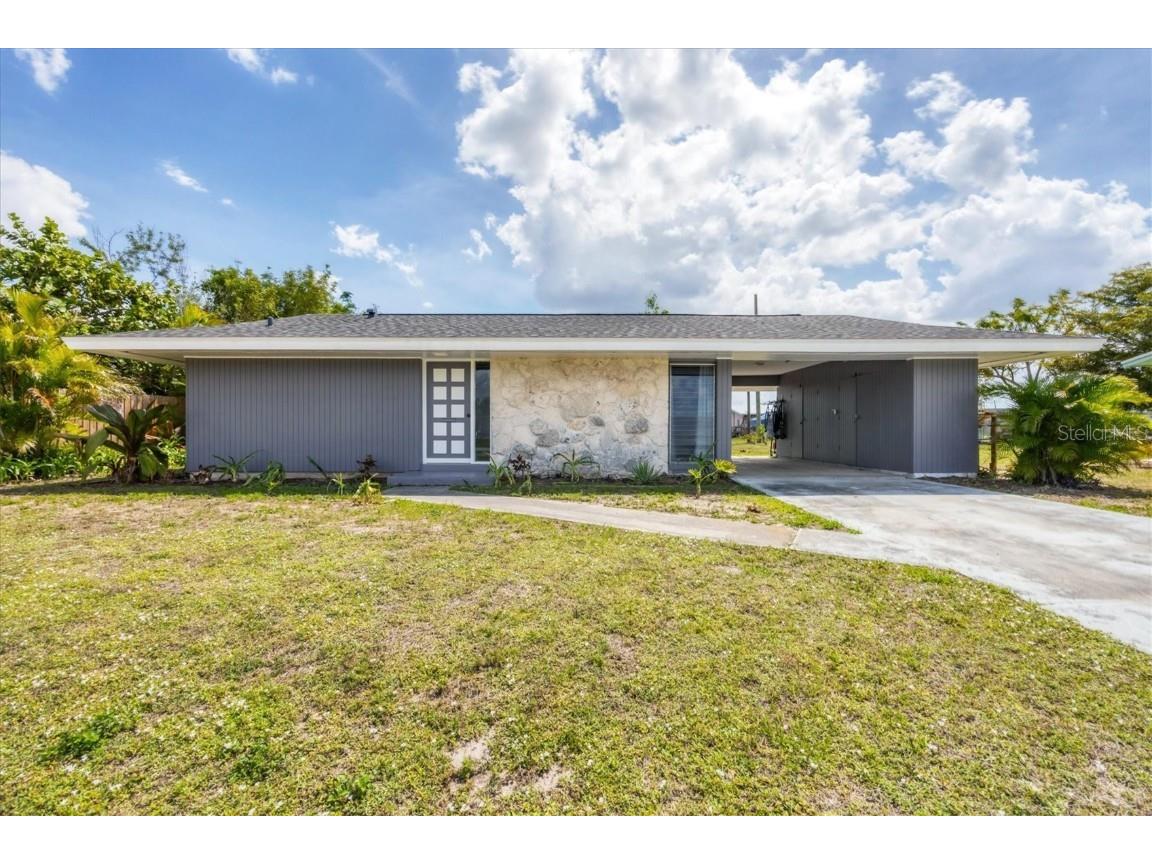 22209 Breezeswept Avenue Port Charlotte FL 33952 A4647155 image1