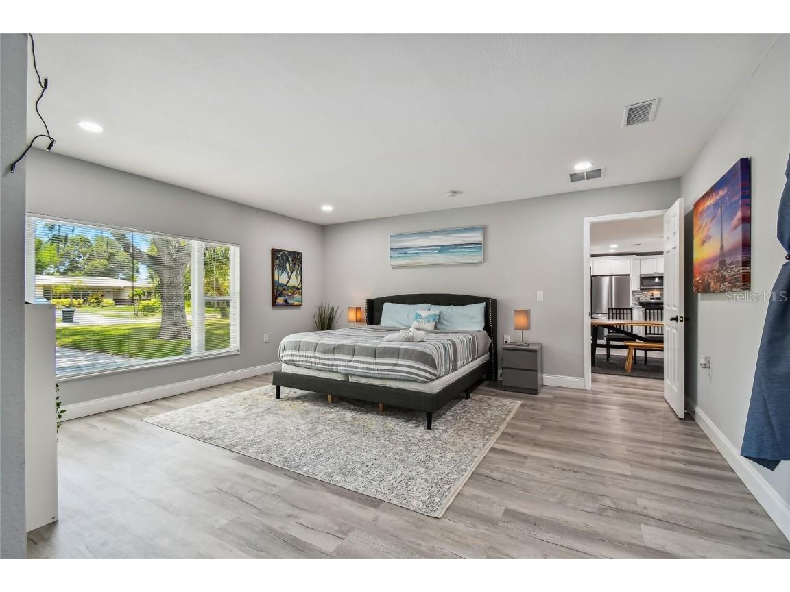 2221 Calexico Way S Saint Petersburg FL 33712 TB8453630 image18