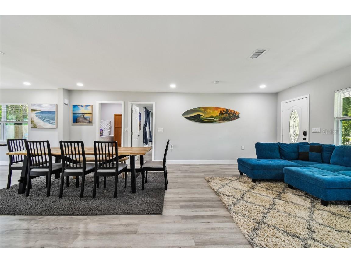 2221 Calexico Way S Saint Petersburg FL 33712 TB8453630 image6