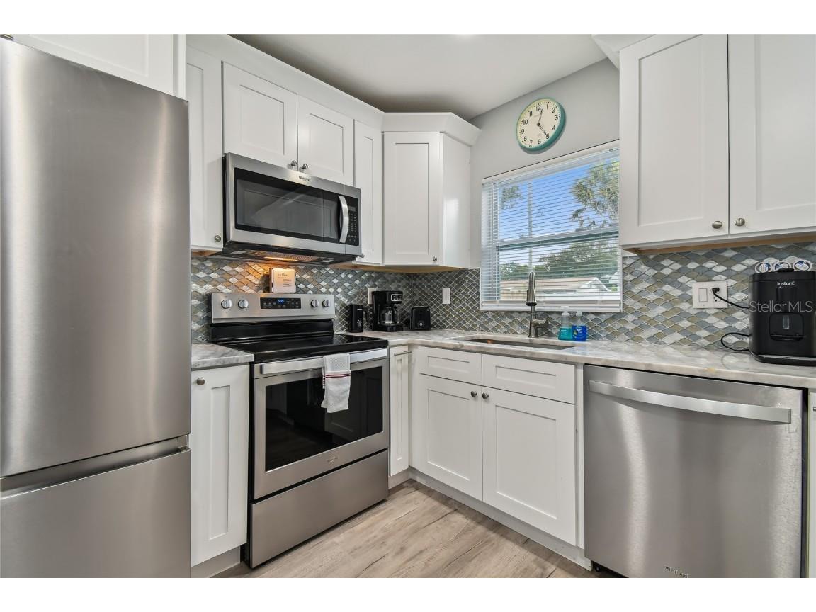 2221 Calexico Way S Saint Petersburg FL 33712 TB8453630 image8