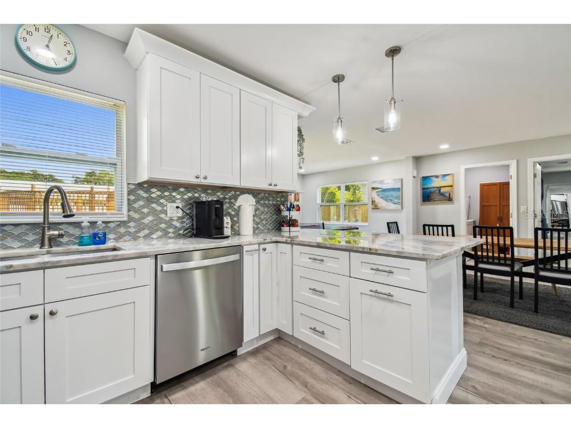 2221 Calexico Way S Saint Petersburg FL 33712 TB8453630 image9