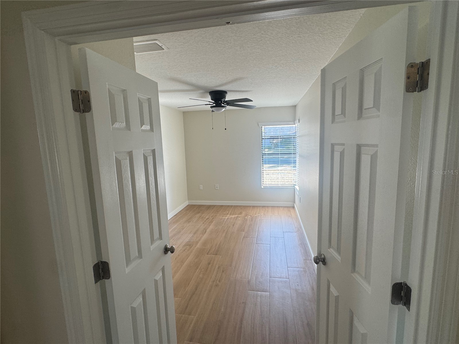 2221 Cimarron Terrace Palm Harbor FL 34683 TB8476424 image20