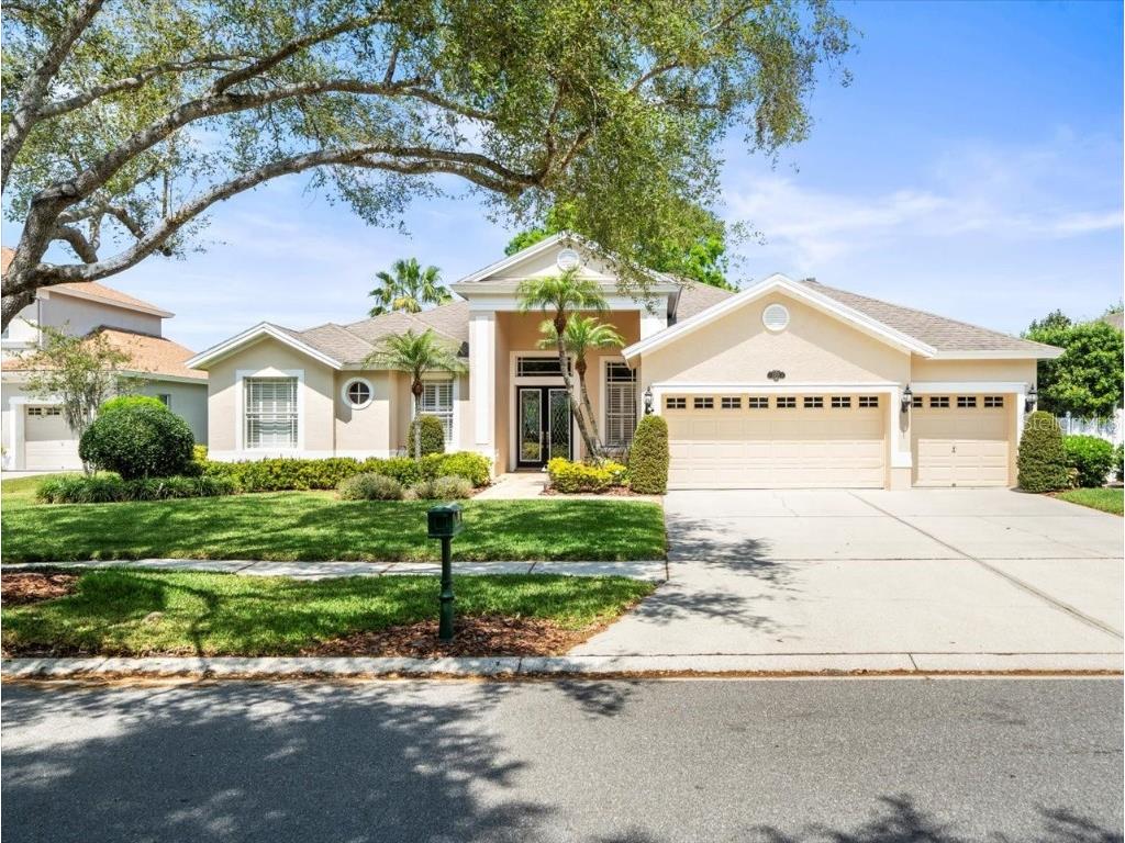 2221 Climbing Ivy Drive Tampa FL 33618 TB8368550 image1