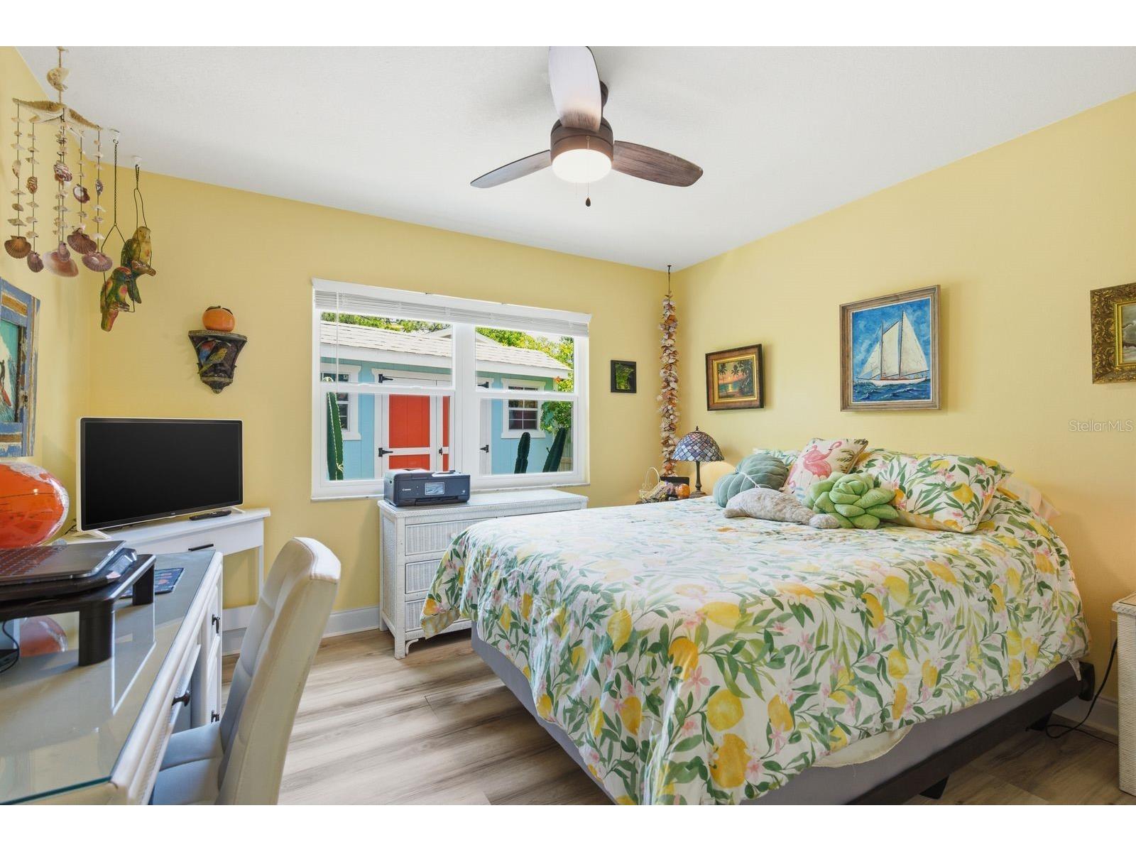 2221 Coronada Way S Saint Petersburg FL 33712 TB8501544 image15