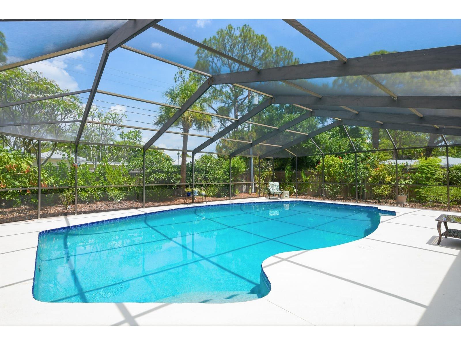2221 Coronada Way S Saint Petersburg FL 33712 TB8501544 image27