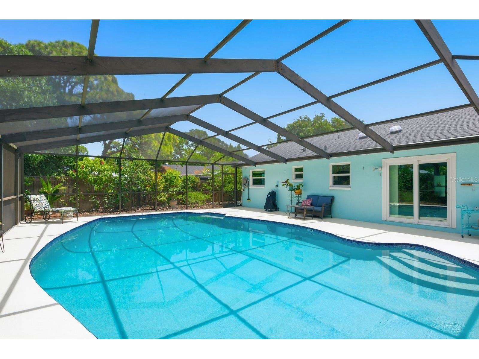 2221 Coronada Way S Saint Petersburg FL 33712 TB8501544 image28