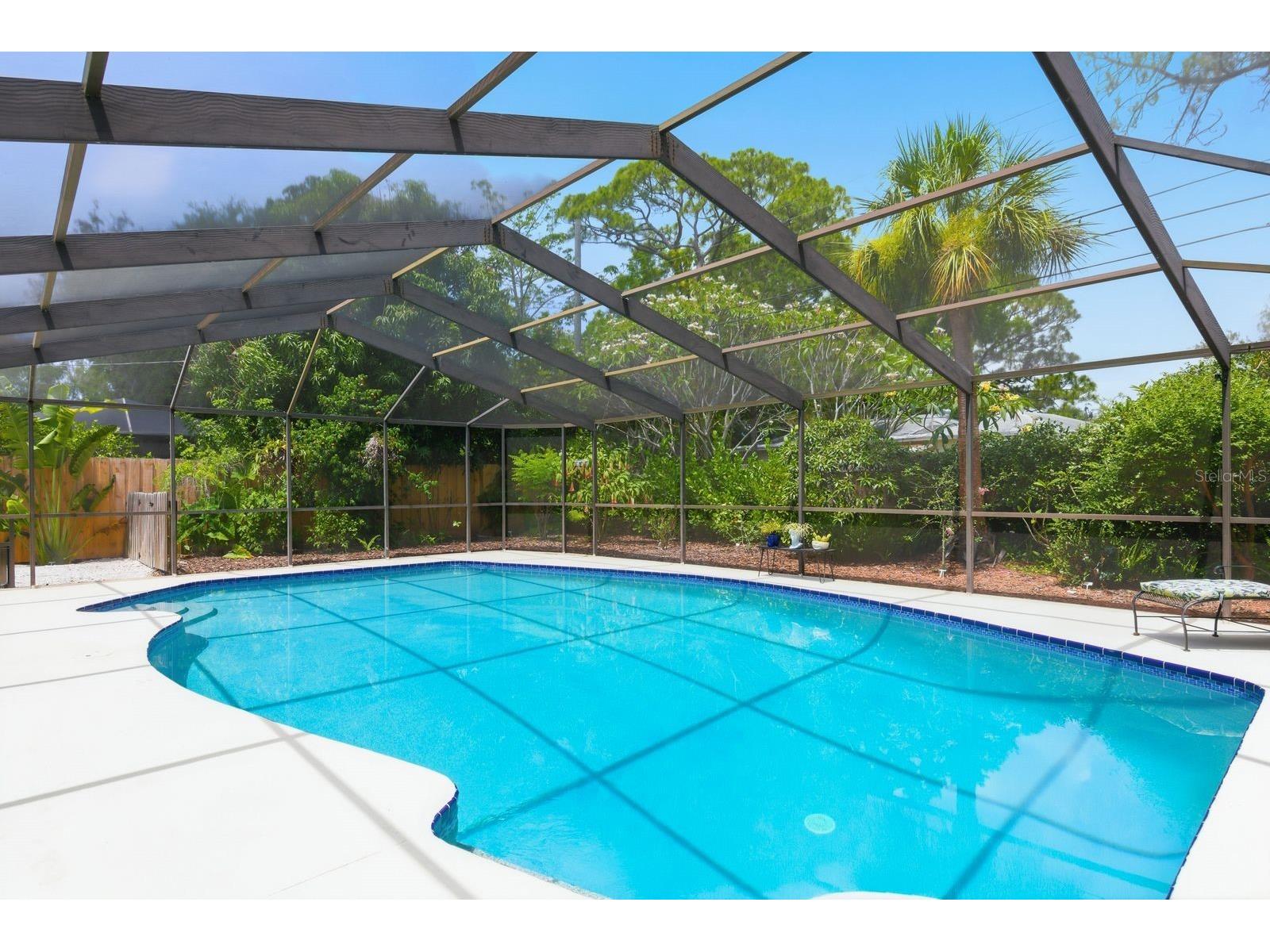 2221 Coronada Way S Saint Petersburg FL 33712 TB8501544 image30