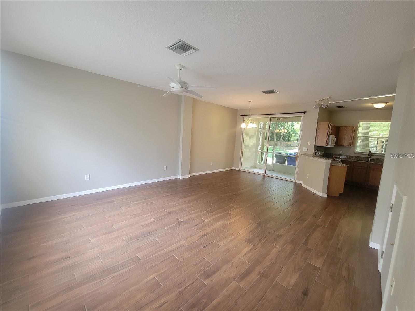 2221 Golden Oak Lane Valrico FL 33594 TB8523602 image6