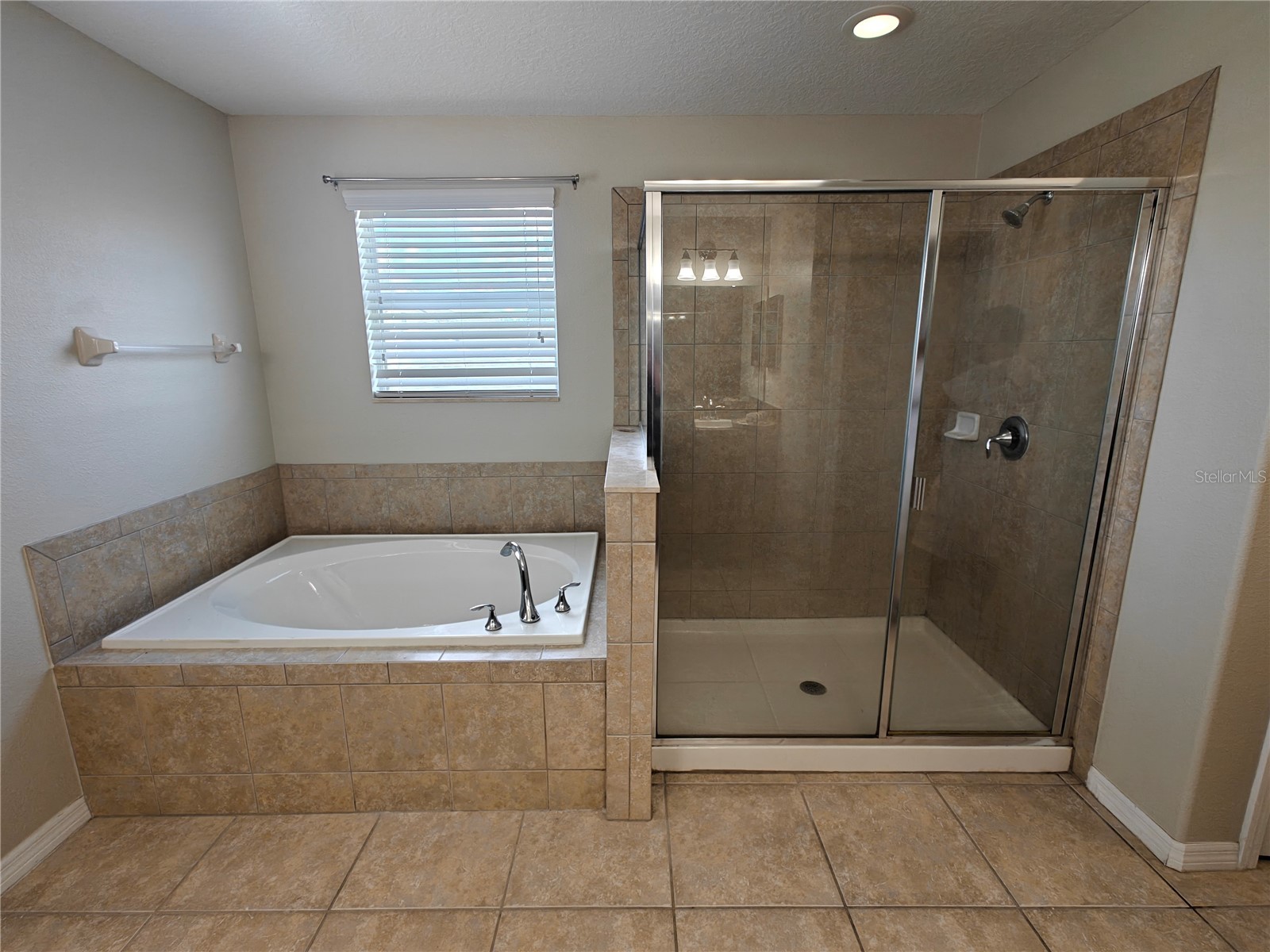 2221 Grantham Avenue Davenport FL 33837 O6408195 image3