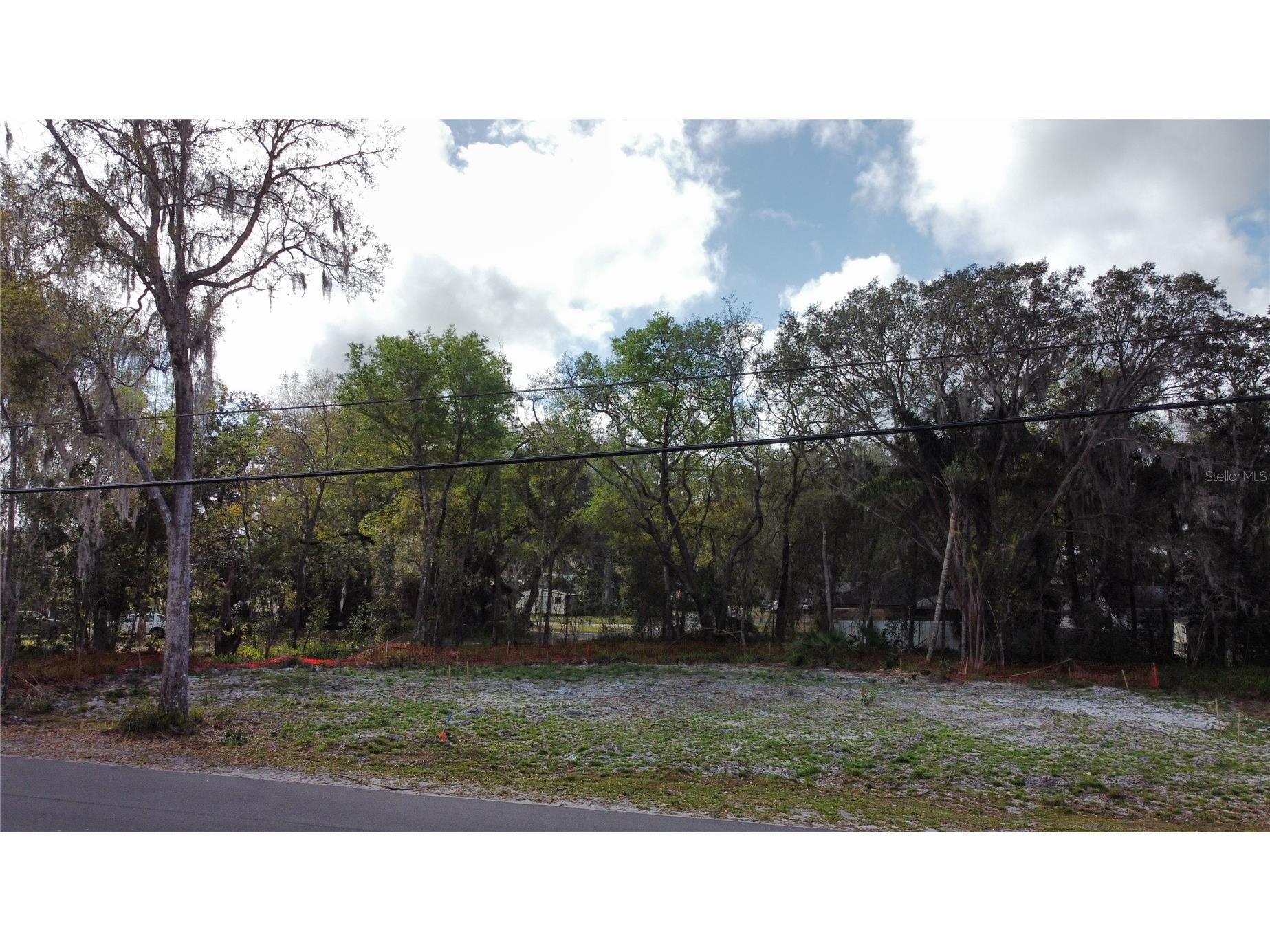 2221 Holly Lane Deland FL 32724 V4947848 image1