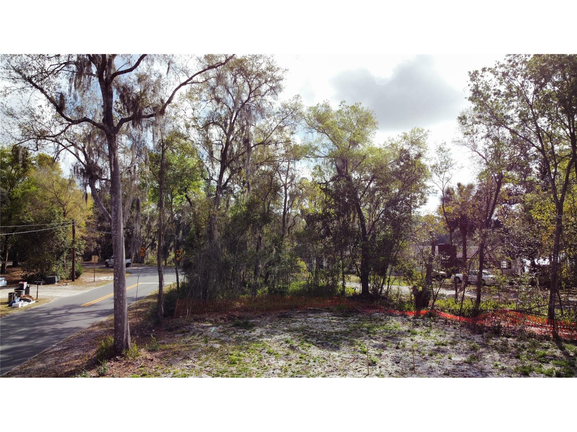 2221 Holly Lane Deland FL 32724 V4947848 image2