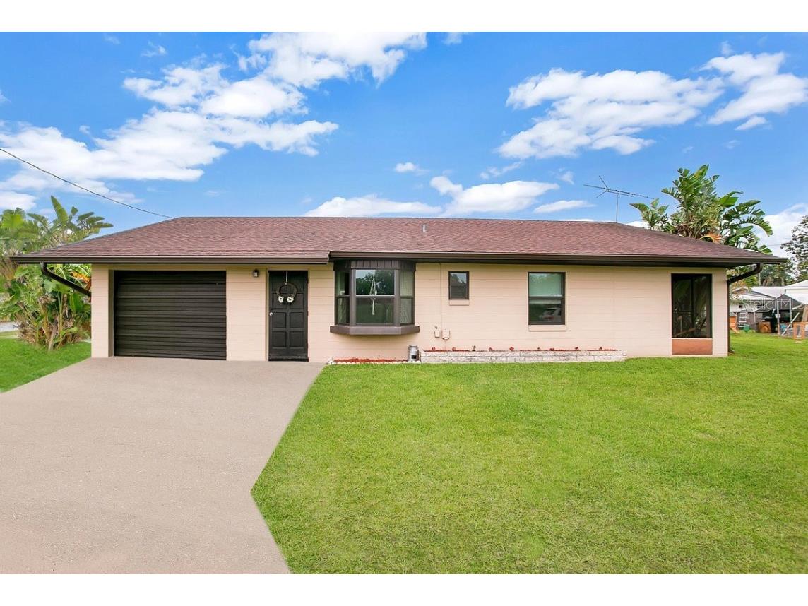 2221 Lea Drive Saint Cloud FL 34771 - ALLIGATOR LAKE S5103084 image1