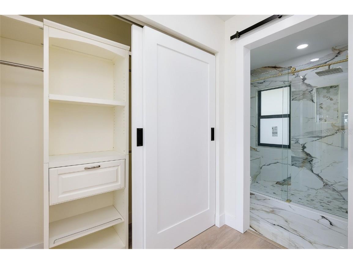 2221 Meadowlake Court #A3 Sarasota FL 34235 A4672533 image21