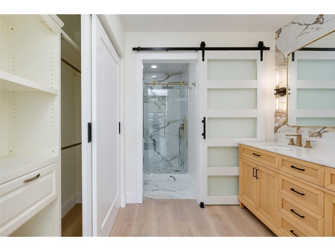 2221 Meadowlake Court #A3 Sarasota FL 34235 A4672533 image22