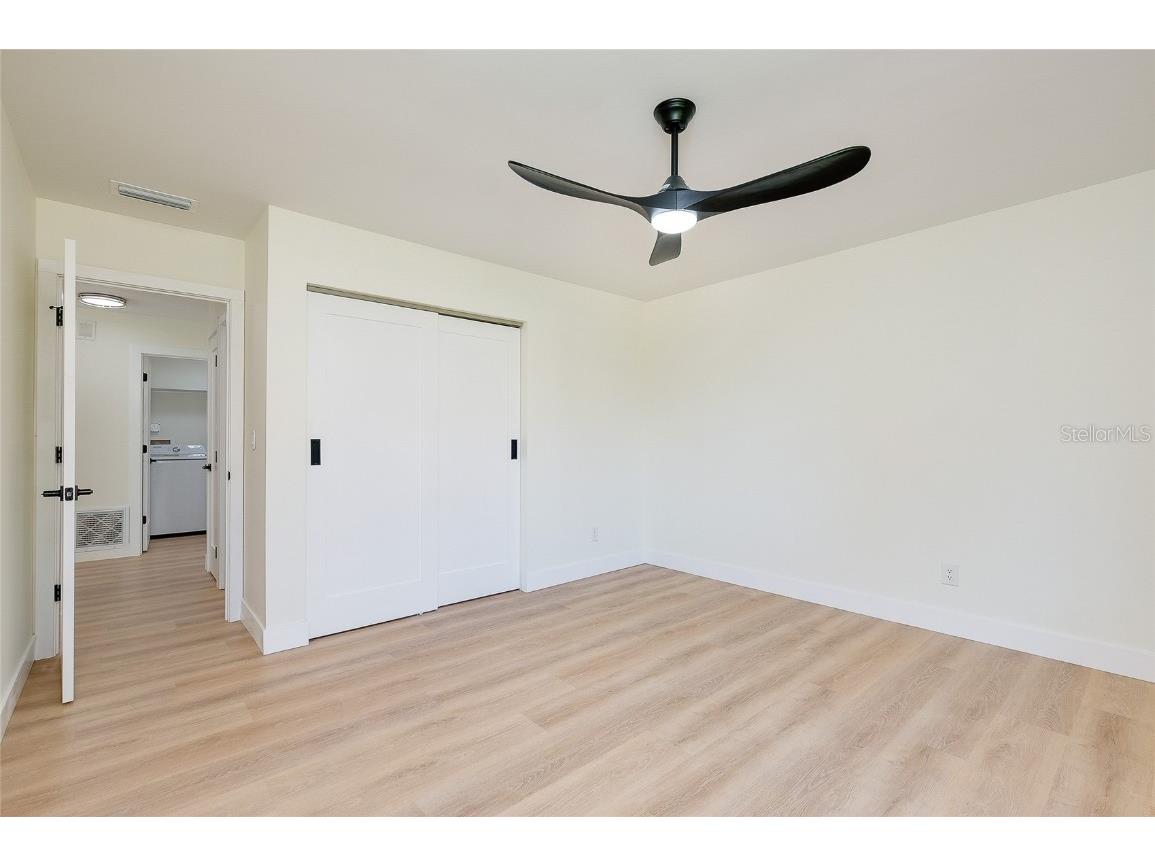 2221 Meadowlake Court #A3 Sarasota FL 34235 A4672533 image24