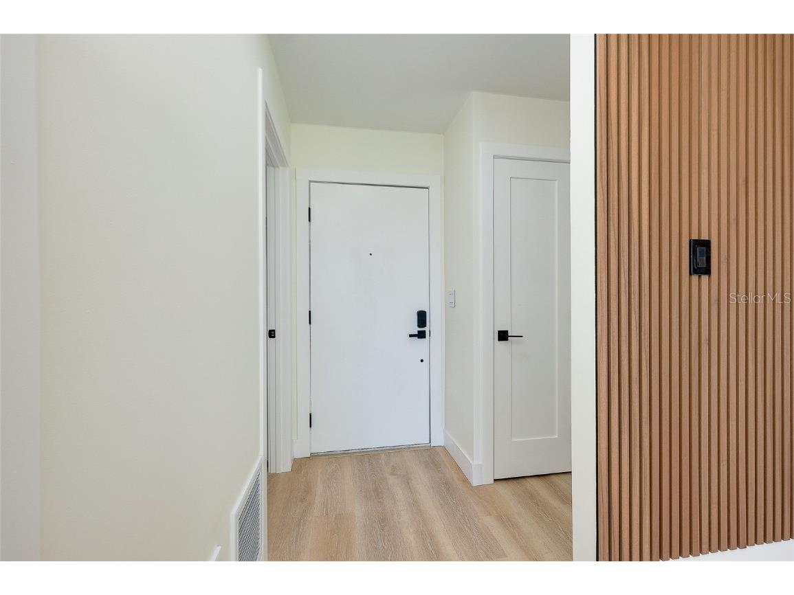 2221 Meadowlake Court #A3 Sarasota FL 34235 A4672533 image30