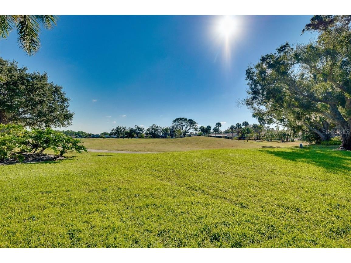 2221 Meadowlake Court #A3 Sarasota FL 34235 A4672533 image46