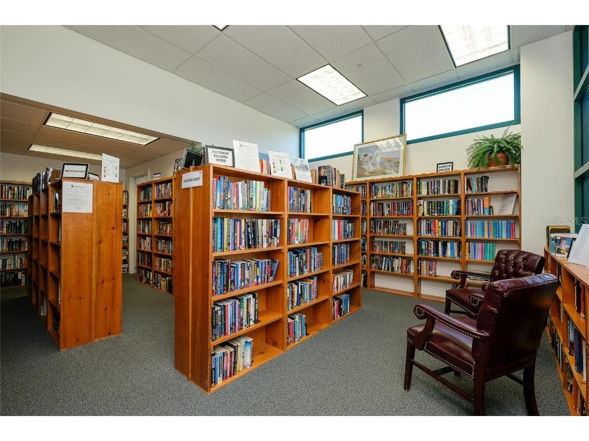 2221 Meadowlake Court #A3 Sarasota FL 34235 A4672533 image58