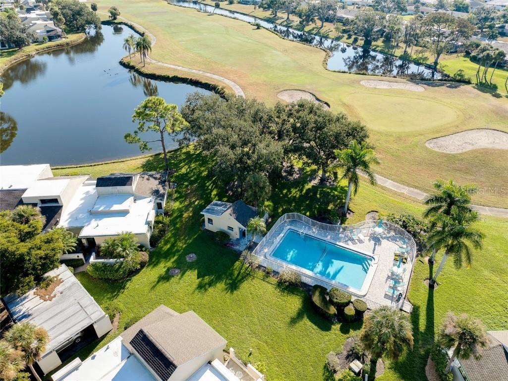 2221 Meadowlake Court #A3 Sarasota FL 34235 A4672533 image66