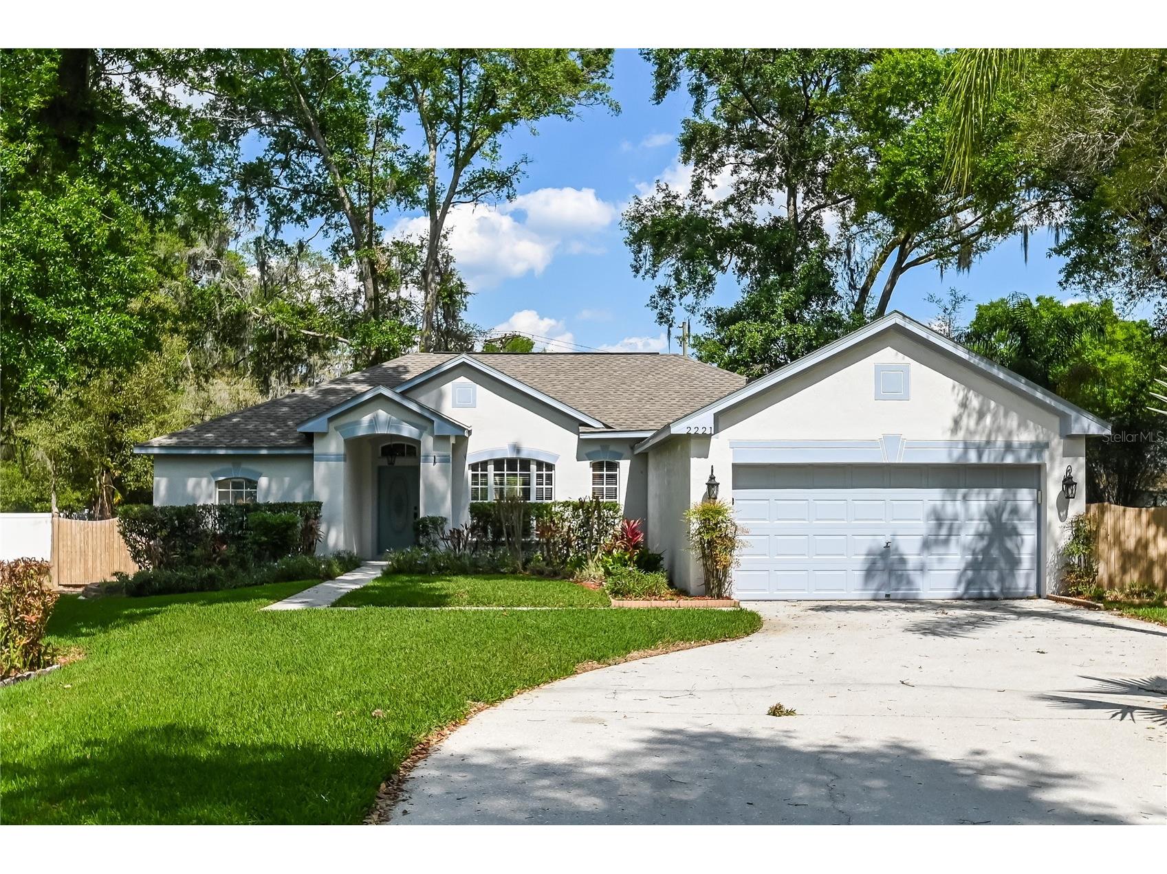 2221 Mountain Meadow Way Valrico FL 33594 C7526259 image1
