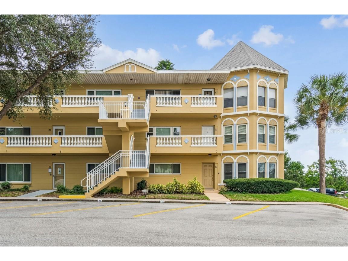 2221 Norwegian Drive #41 Clearwater FL 33763 - LAKE ARBOR TB8443799 image1