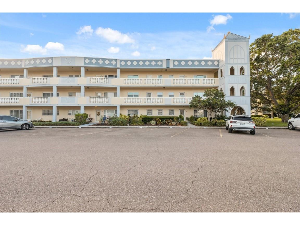 2221 Swedish Drive #55 Clearwater FL 33763 TB8457502 image3