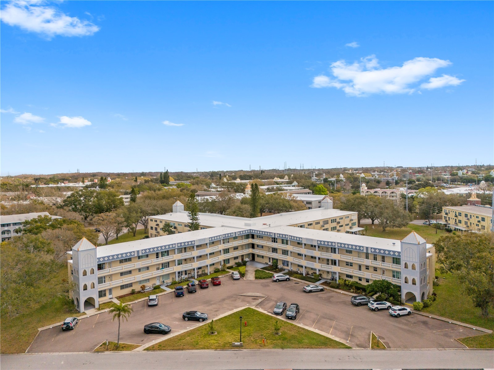 2221 Swedish Drive #55 Clearwater FL 33763 TB8478138 image1