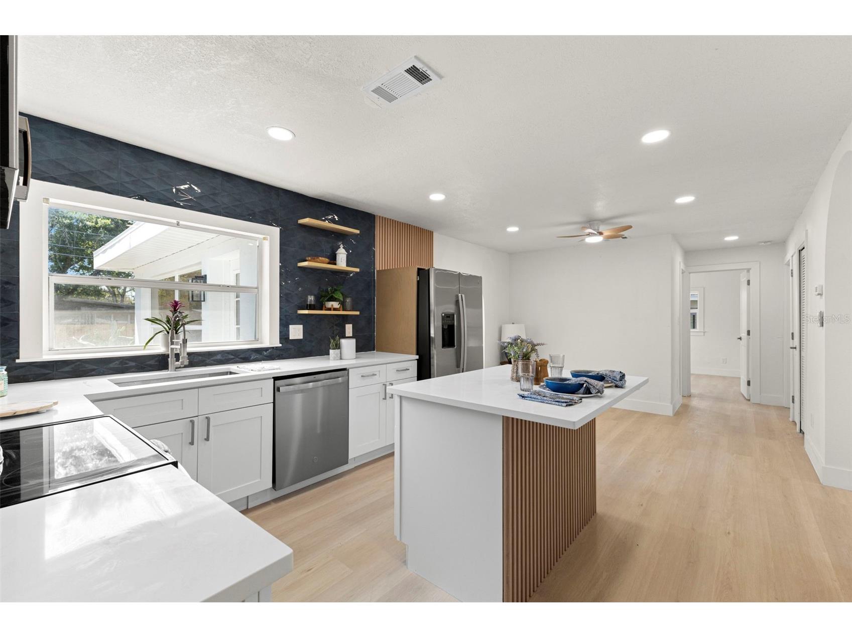 2221 Terrace Drive N Clearwater FL 33765 TB8484442 image17