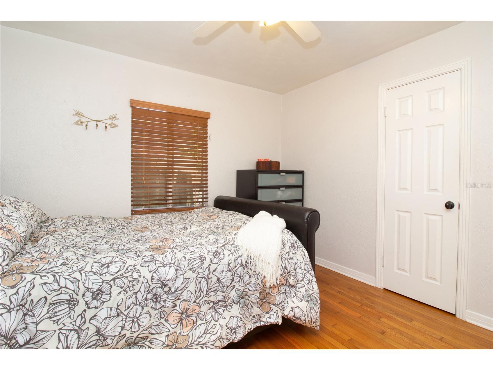 2222 34th Avenue N Saint Petersburg FL 33713 TB8506178 image20