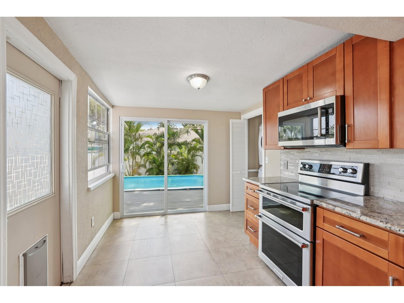 2222 51st Street S Gulfport FL 33707 TB8494861 image13