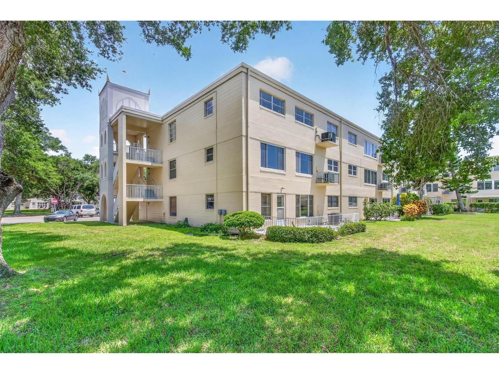 2222 Americus Boulevard N #18 Clearwater FL 33763 TB8524269 image37