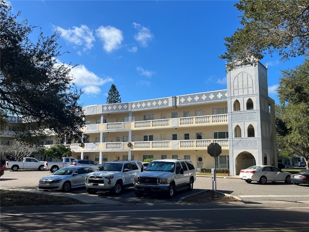 2222 Americus Boulevard N #52 Clearwater FL 33763 A4592807 image1