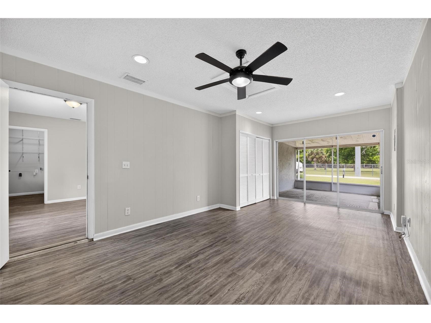 2222 E 99th Avenue Tampa FL 33612 TB8504877 image24