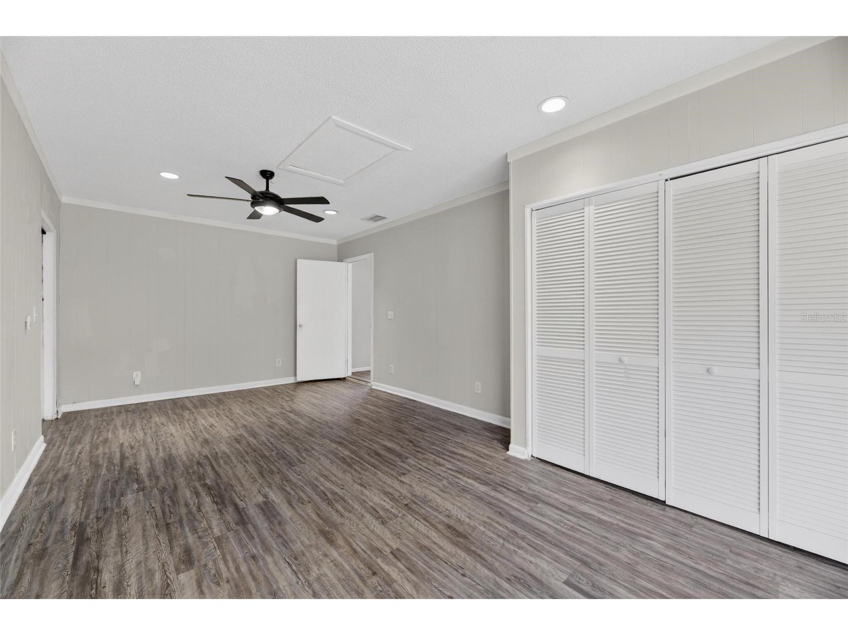 2222 E 99th Avenue Tampa FL 33612 TB8504877 image25