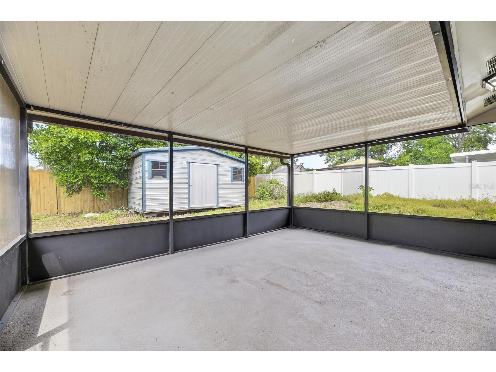 2222 E 99th Avenue Tampa FL 33612 TB8504877 image46