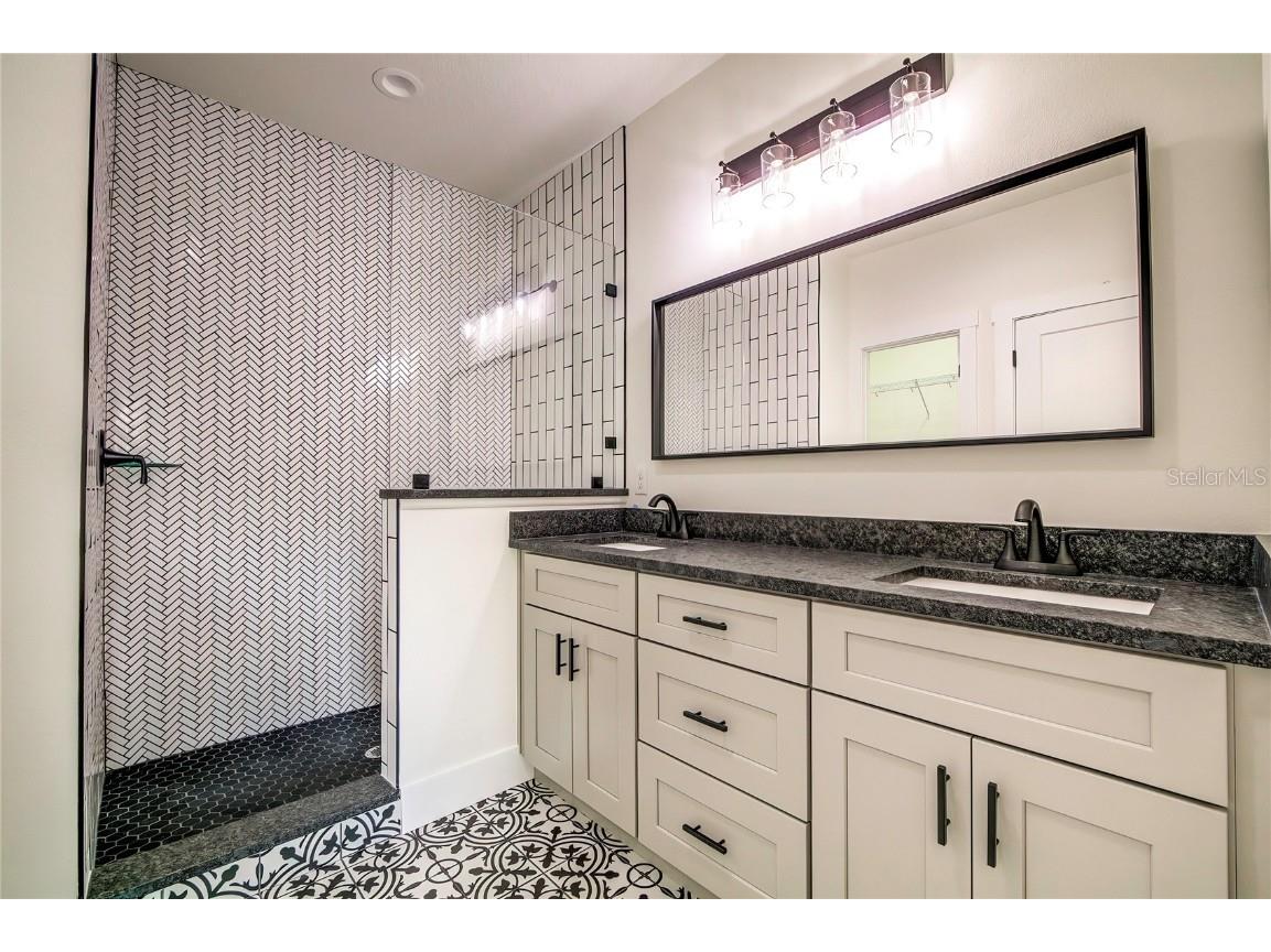 2222 E Clark Street Tampa FL 33605 TB8410553 image17