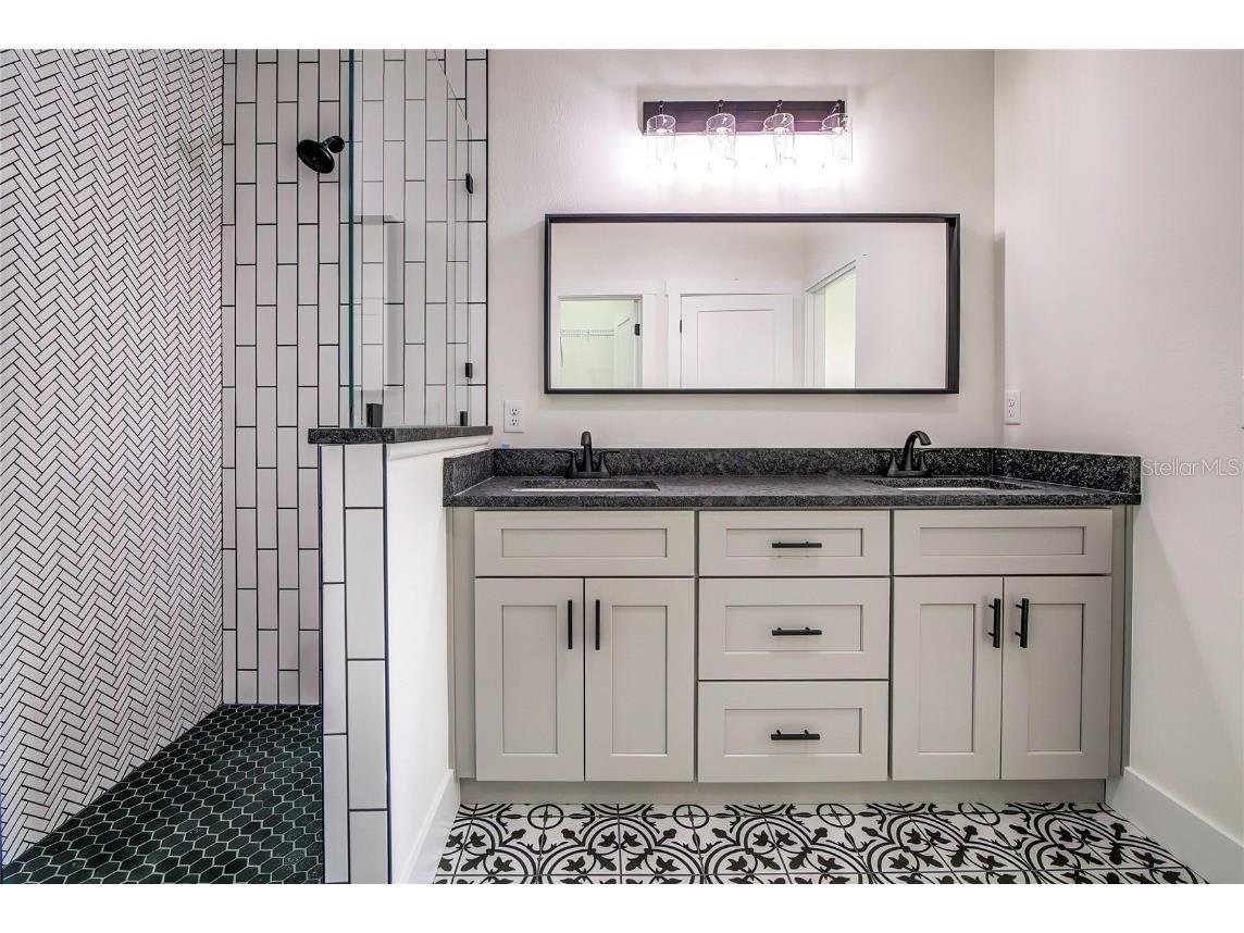 2222 E Clark Street Tampa FL 33605 TB8410553 image18