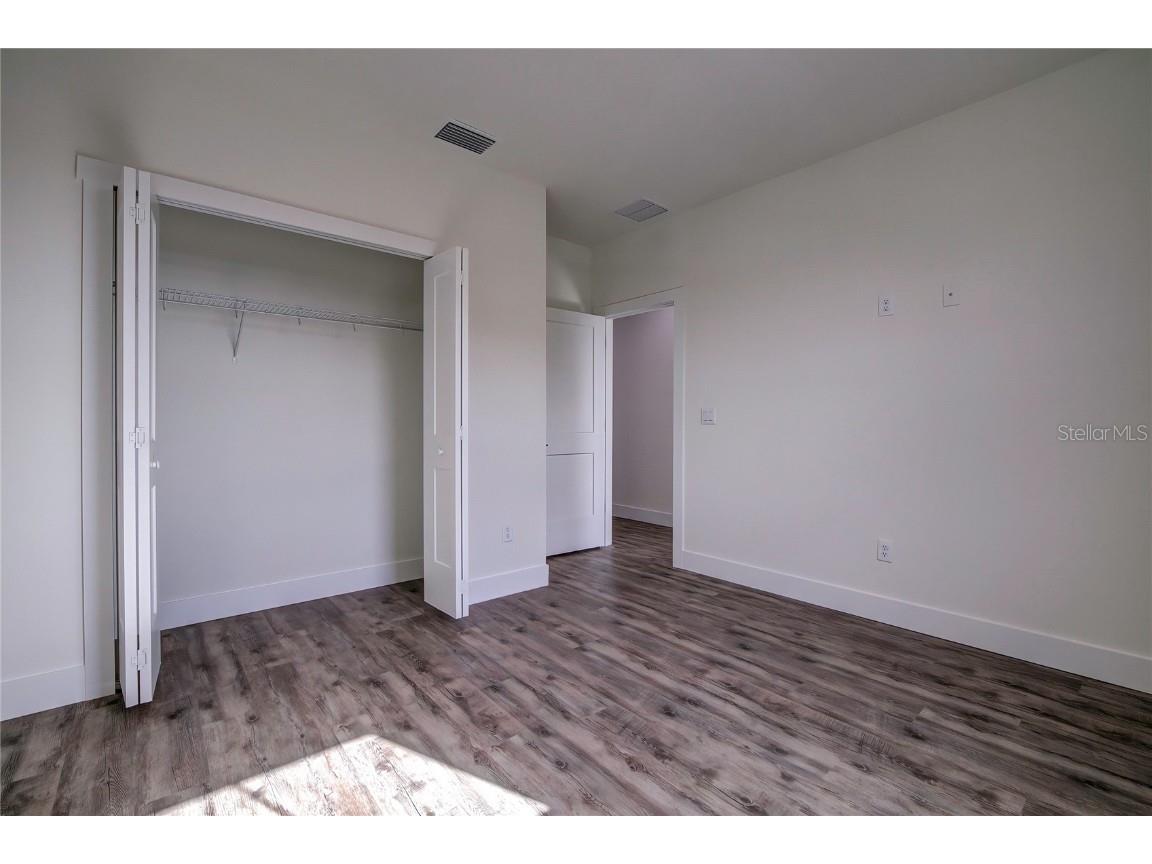 2222 E Clark Street Tampa FL 33605 TB8410553 image21