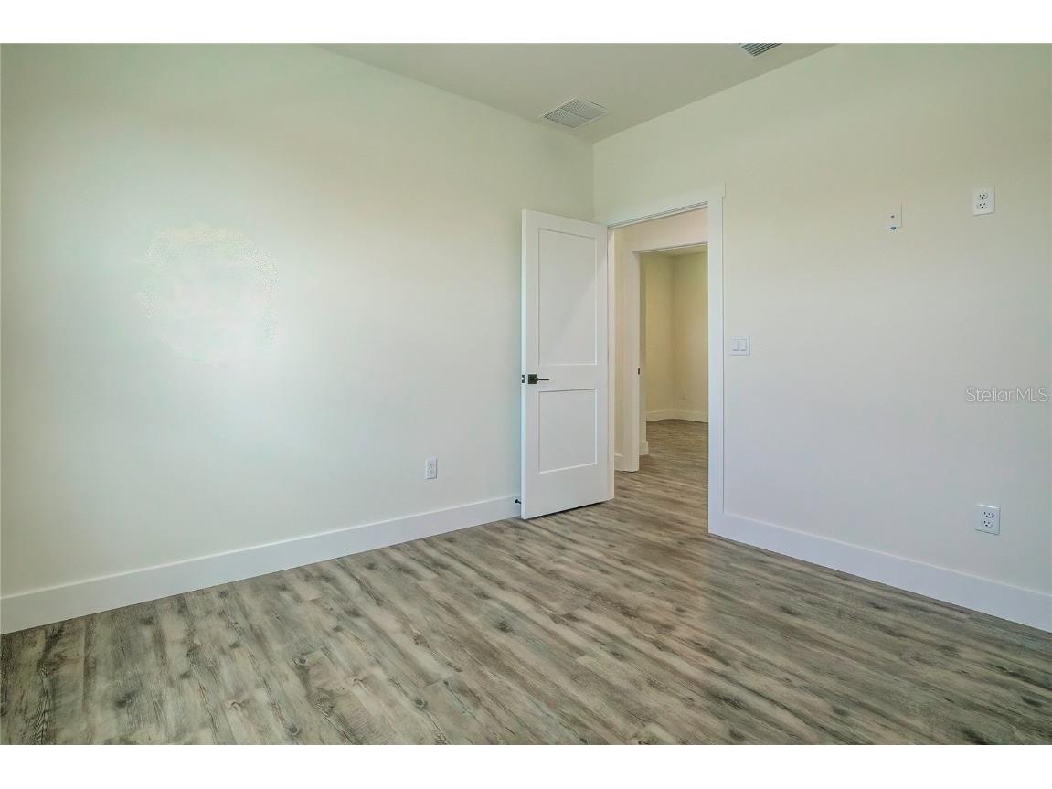 2222 E Clark Street Tampa FL 33605 TB8410553 image27