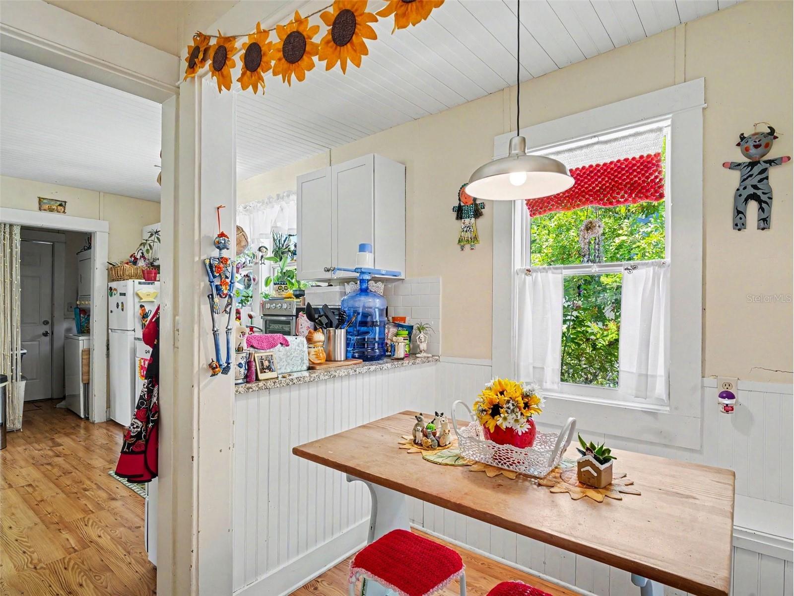 2222 Florinda Street Sarasota FL 34231 A4693347 image6