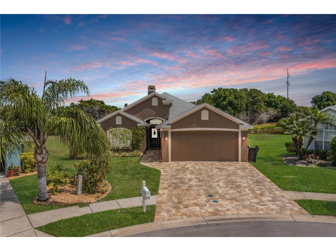 2222 Indian Key Drive Holiday FL 34691 - POND U8195561 image1