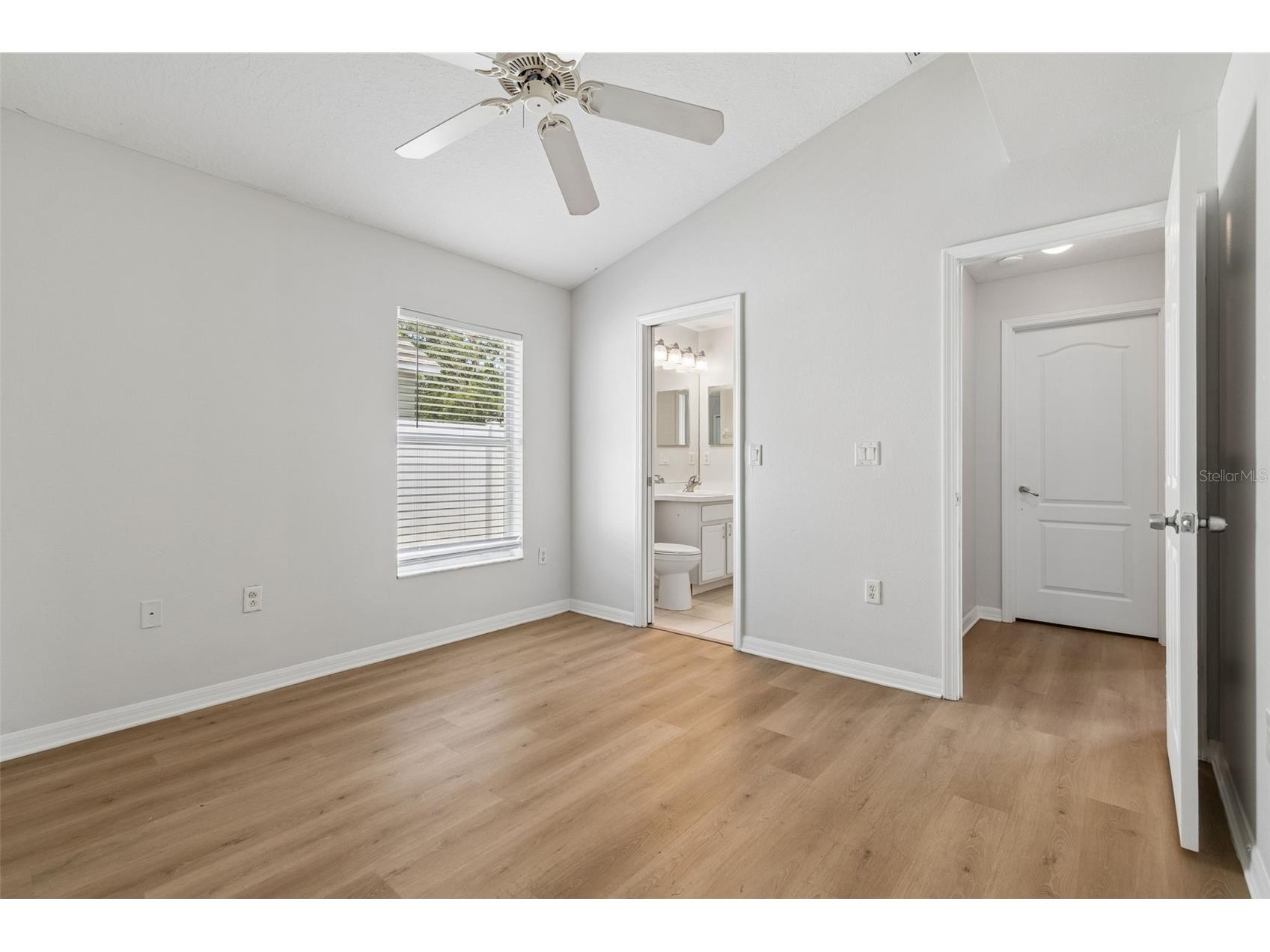 2222 Roanoke Springs Drive Ruskin FL 33570 TB8504660 image28