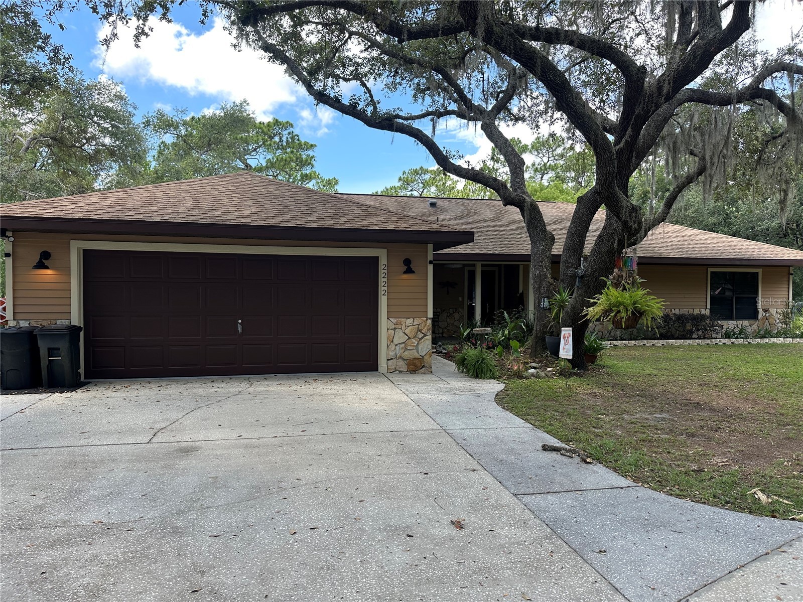 2222 S Bolton Avenue Homosassa FL 34448 TB8518964 image1