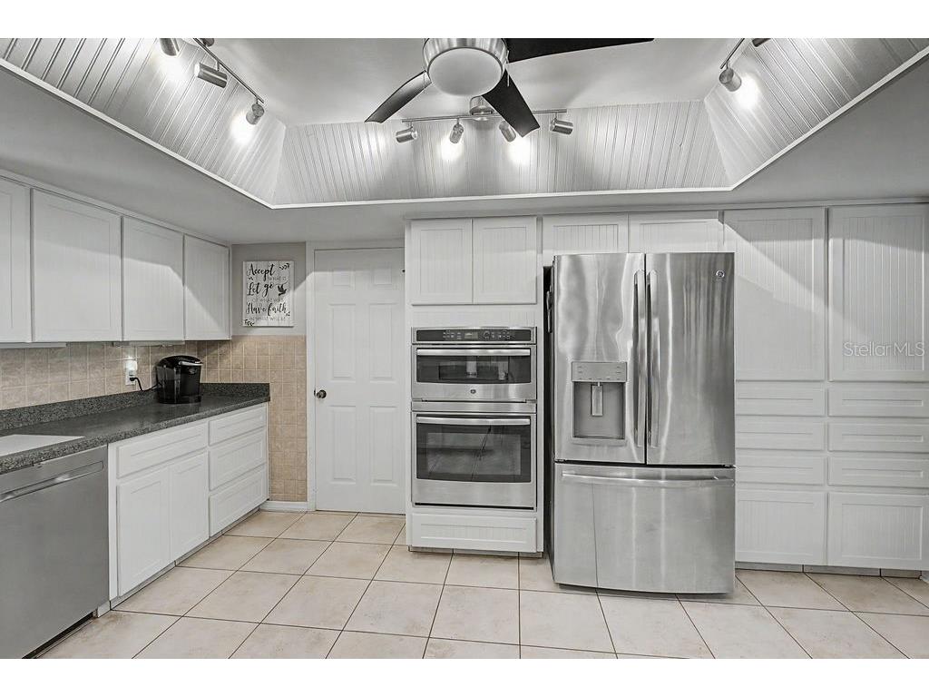 2222 S Bolton Avenue Homosassa FL 34448 TB8518964 image12